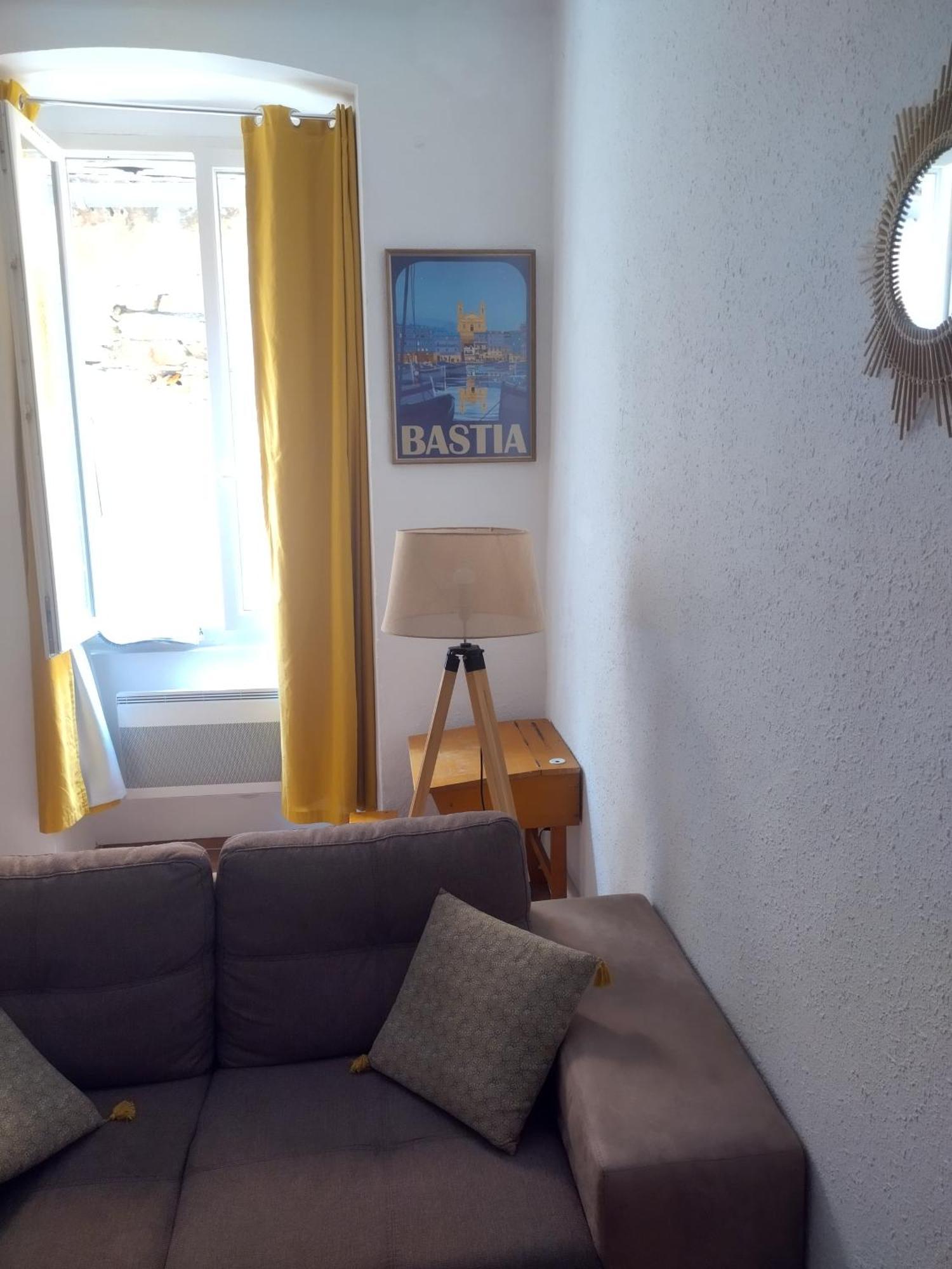 Appartement Meuble En Plein Centre De Bastia Bastia  Exteriör bild